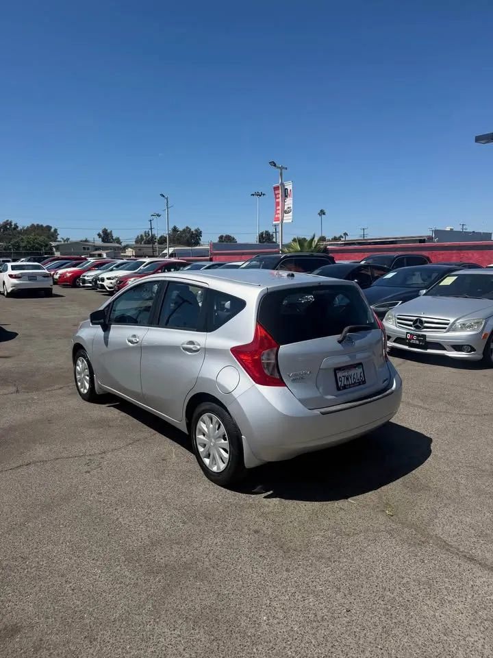 Used 2015 Nissan Versa Note SV FWD image 5