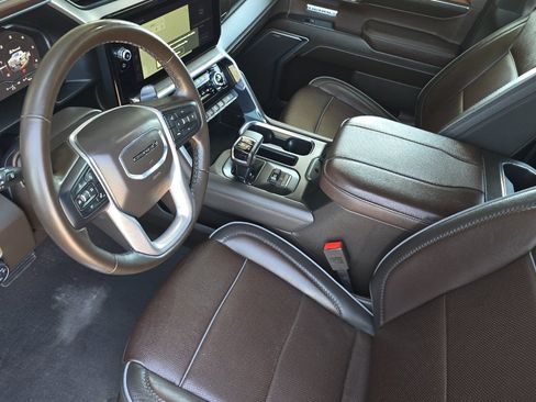 Used 2024 GMC Sierra 1500 Denali w/ Denali Reserve Package AWD/4WD image 10