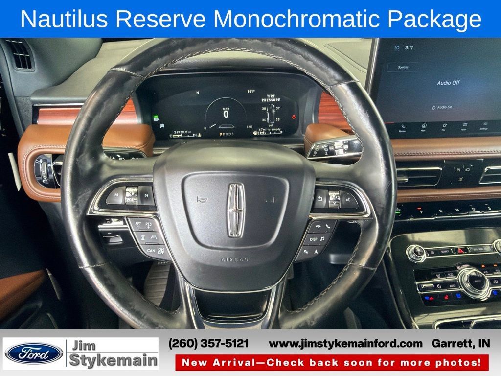 Used 2023 Lincoln Nautilus Reserve w/ Equipment Group 201A AWD/4WD image 17