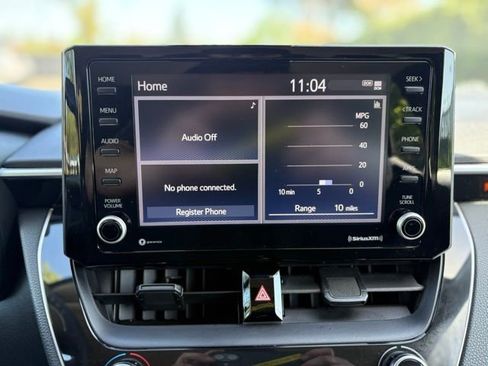 Used 2022 Toyota Corolla LE FWD image 21