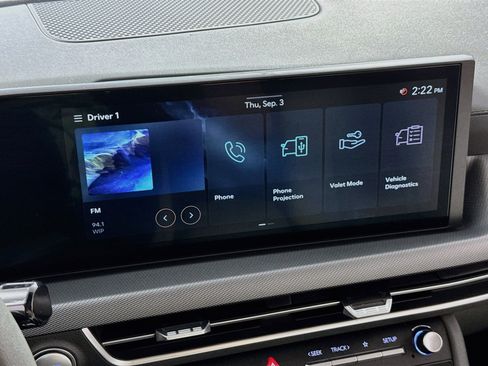 Used 2025 Hyundai Sonata SEL FWD image 16