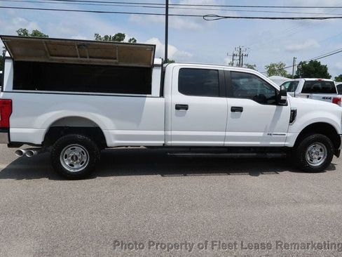 Used 2018 Ford F250 XL w/ Power Equipment Group AWD/4WD image 31