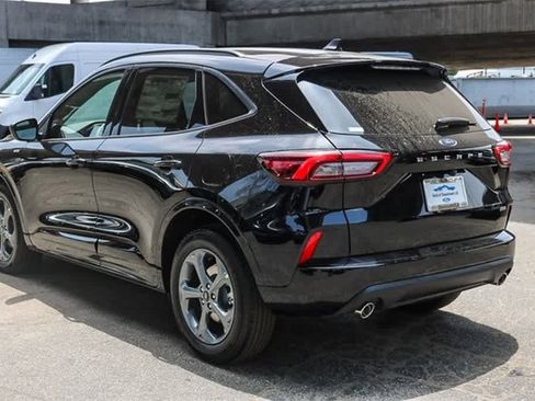 New 2024 Ford Escape ST-Line w/ Equipment Group 301A image 7