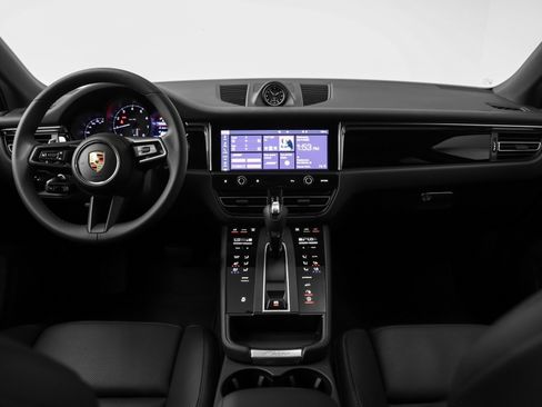 Certified 2025 Porsche Macan image 27