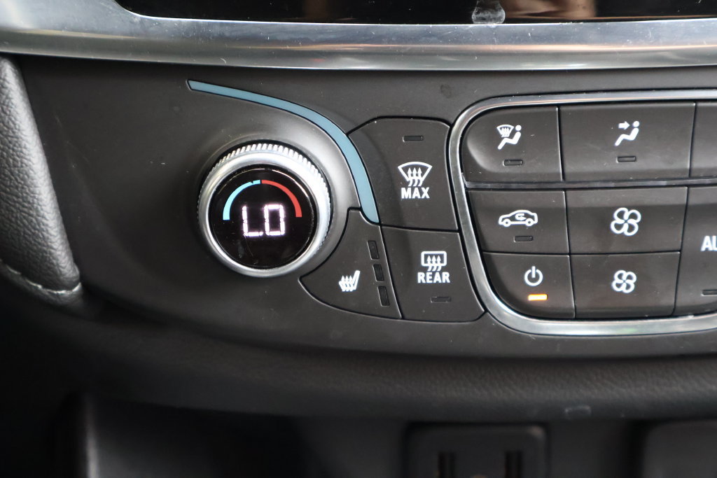 Certified 2023 Chevrolet Traverse LT FWD image 20