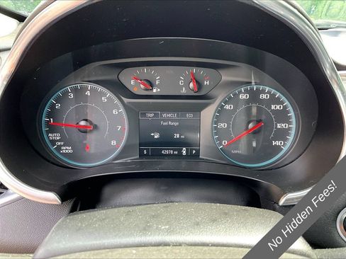 Used 2020 Chevrolet Malibu LT FWD image 18