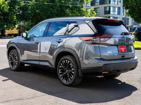 New 2026 Nissan Rogue Dark Armor AWD/4WD image 4