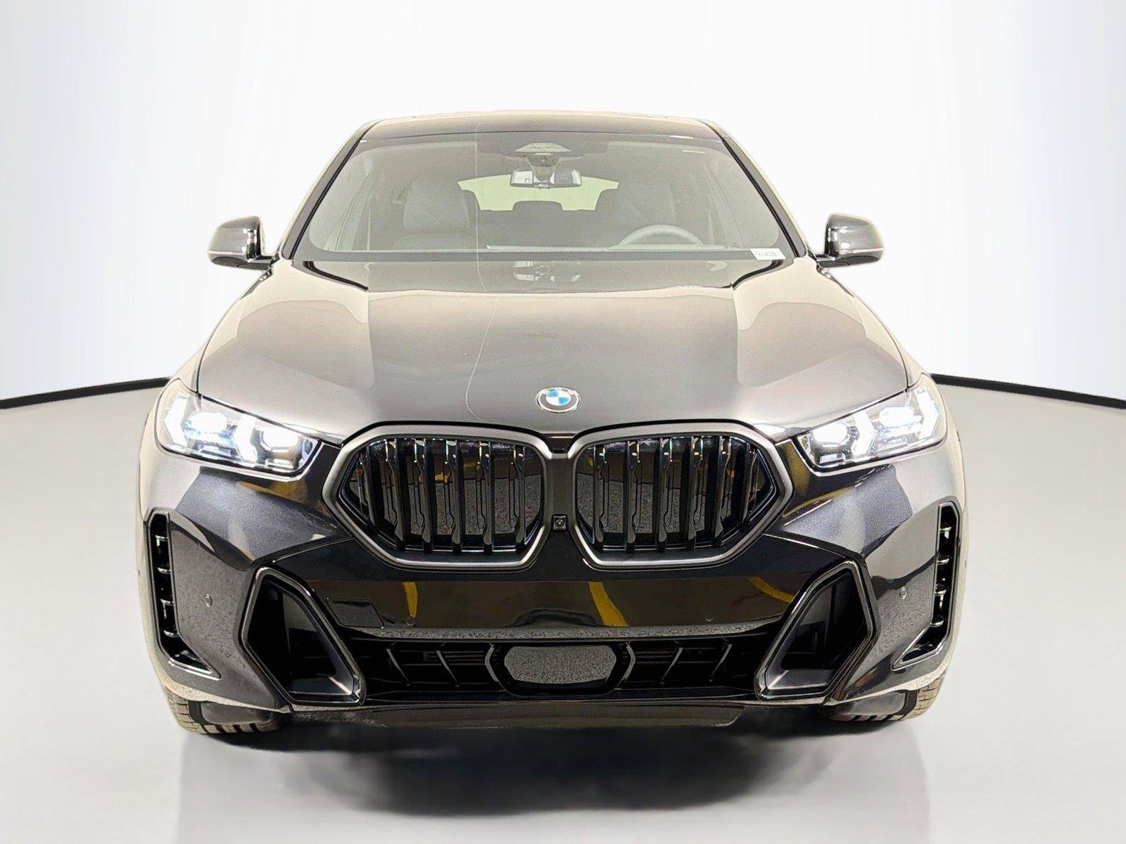 New 2027 BMW X6 xDrive40i w/ Climate Comfort Package AWD/4WD image 2