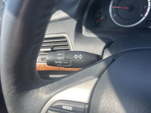 Used 2012 Honda Accord EX-L image 22