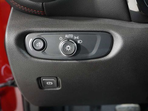 Certified 2025 Chevrolet Blazer RS w/ Driver Confidence II Package image 24