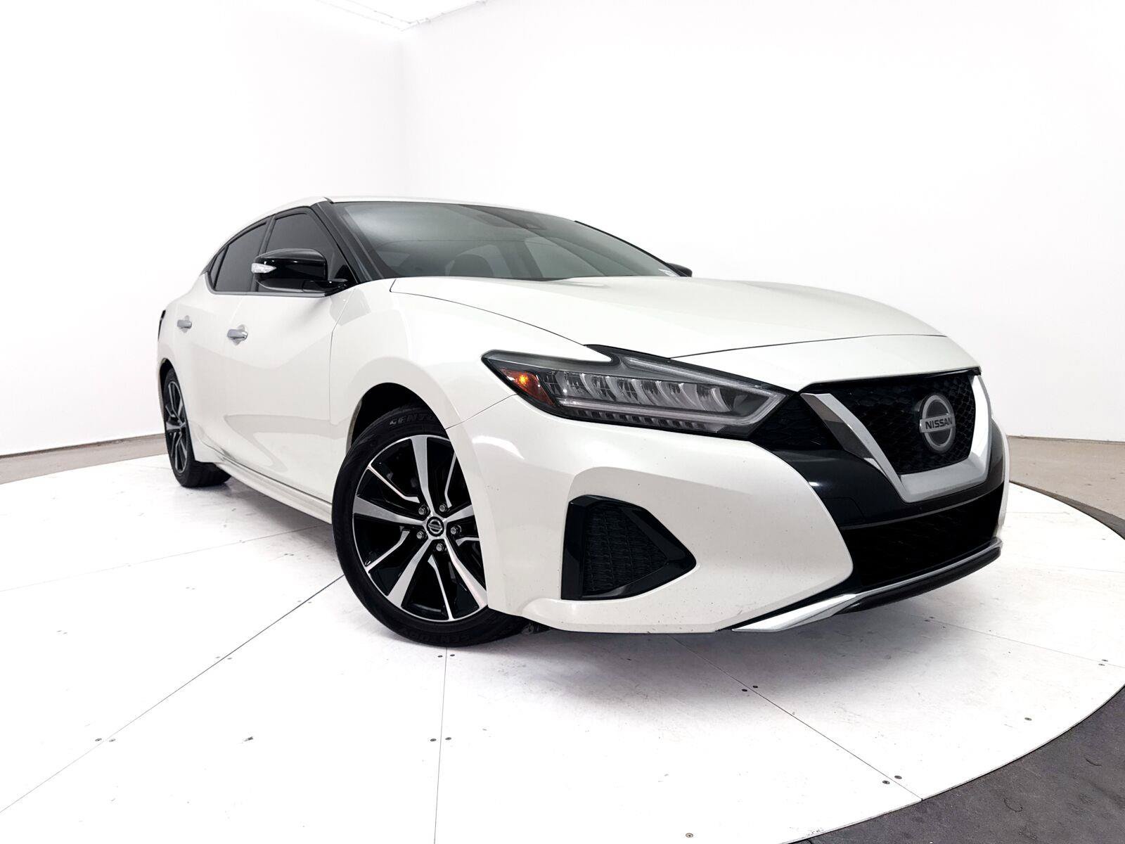 Used 2022 Nissan Maxima SV FWD image 1