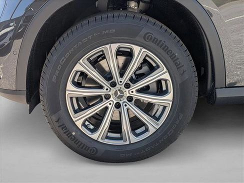 New 2026 Mercedes-Benz GLC 300 image 10