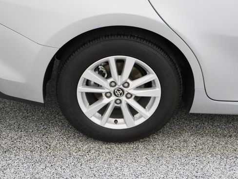 Certified 2025 Toyota Camry LE FWD image 6