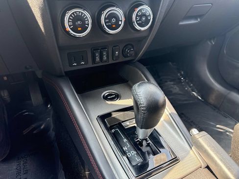 Used 2019 Mitsubishi Outlander Sport SE AWD/4WD image 15
