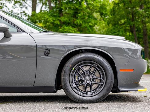 Used 2023 Dodge Challenger SRT Hellcat Redeye image 11