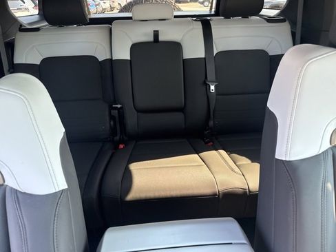 New 2025 GMC Hummer EV 3X w/ Extreme Off-Road Package image 31