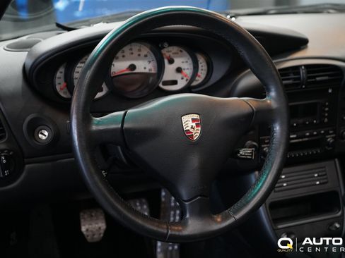 Used 2004 Porsche 911 Carrera RWD image 24