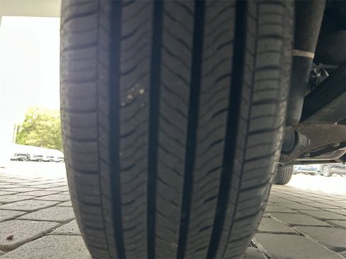 Used 2013 Toyota Tacoma Base image 37