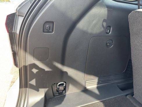 New 2026 Ford Explorer Active w/ Active Comfort Package RWD image 17