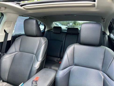 Used 2022 Lexus ES 350 w/ Premium Package FWD image 31