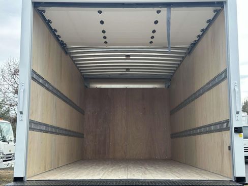 New 2024 Chevrolet Low Cab Forward 5500XG image 10