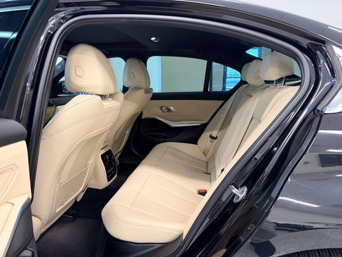 Used 2019 BMW 330i Sedan w/ Convenience Package RWD image 22