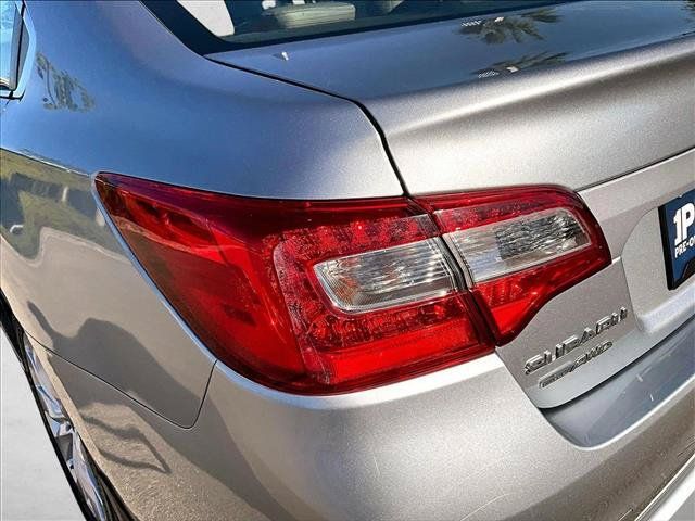 Used 2017 Subaru Legacy 2.5i Premium AWD/4WD image 29