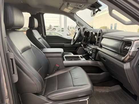 Used 2023 Ford F350 Lariat w/ Tow Technology Package image 2