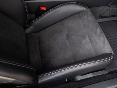 Certified 2020 Porsche 718 Cayman GT4 RWD image 46