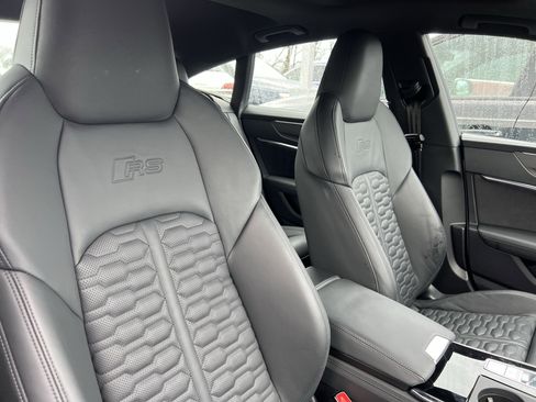 Used 2024 Audi RS 7 Performance image 35
