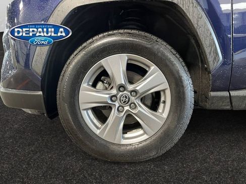 Used 2022 Toyota RAV4 XLE AWD/4WD image 18