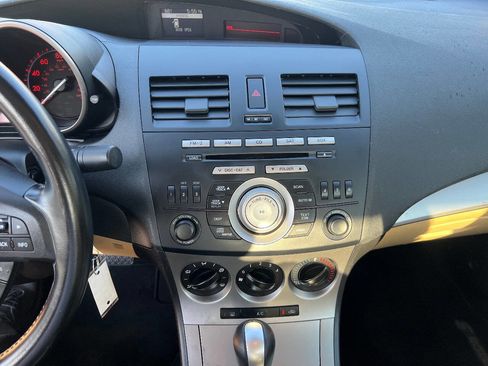 Used 2010 MAZDA MAZDA3 s Sport FWD image 25