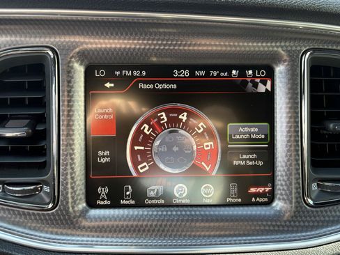 Used 2015 Dodge Challenger SRT Hellcat RWD image 33