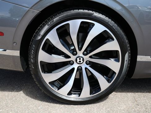 Used 2026 Bentley Continental GT Azure AWD/4WD image 15