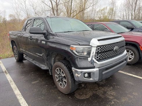 Used 2019 Toyota Tundra SR5 image 3