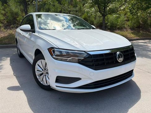 Used 2019 Volkswagen Jetta S w/ Driver Assistance Package FWD image 1