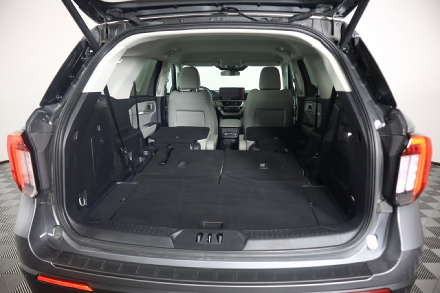 Used 2025 Ford Explorer Active w/ Active Comfort Package AWD/4WD image 56