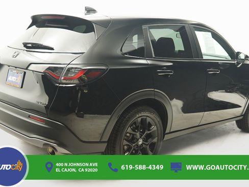 Used 2024 Honda HR-V Sport image 6