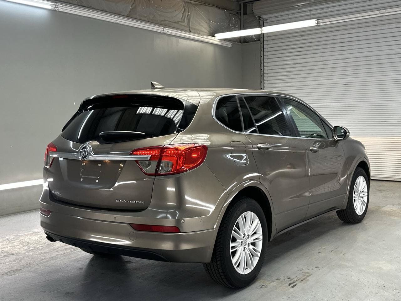 Used 2018 Buick Envision Preferred FWD image 4