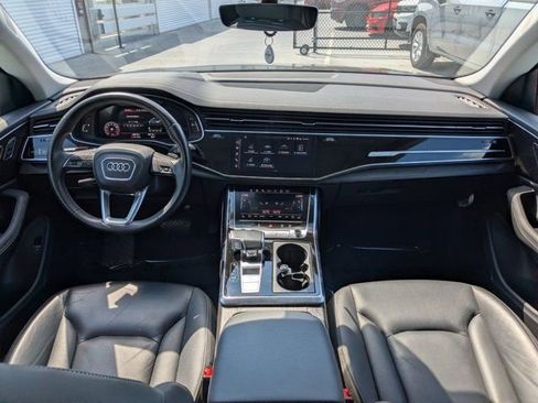 Used 2023 Audi Q8 Prestige image 16