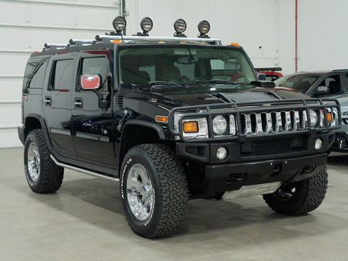 Used 2003 HUMMER H2 w/ Preferred Equipment Group image 11