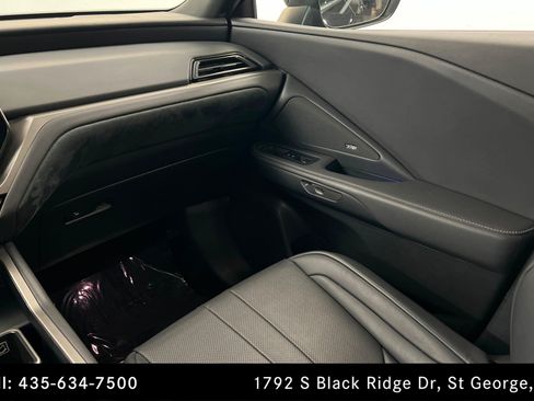 Used 2024 Lexus TX 500h AWD w/ Technology Package image 10