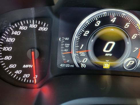 Used 2015 Chevrolet Corvette Stingray Coupe w/ 3LT Preferred Equipment Group RWD image 23