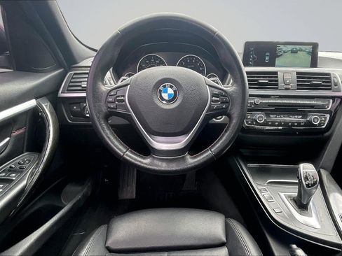 Used 2017 BMW 330i Sedan RWD image 5