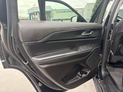 Used 2023 Jeep Grand Cherokee L Laredo w/ Luxury Tech Group I image 22