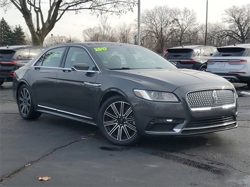 Used 2017 Lincoln Continental Reserve w/ Climate Package image 36
