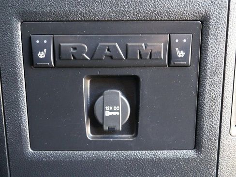 Used 2016 RAM 1500 Laramie AWD/4WD image 57