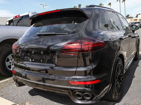 Used 2016 Porsche Cayenne GTS w/ Premium Package Plus image 4