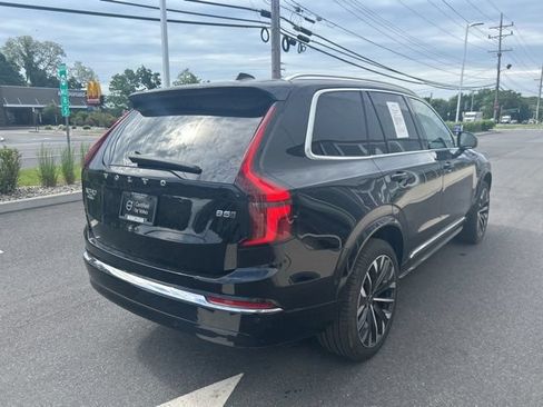 Certified 2025 Volvo XC90 B5 Plus AWD/4WD image 5