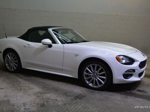 Used 2017 FIAT 124 Spider Lusso image 23